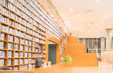 《向远方的“手拉手好朋友”介绍你所在的学校》教学设计